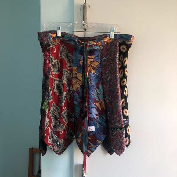 Unique Tie Skirt - Picture 4 of 5